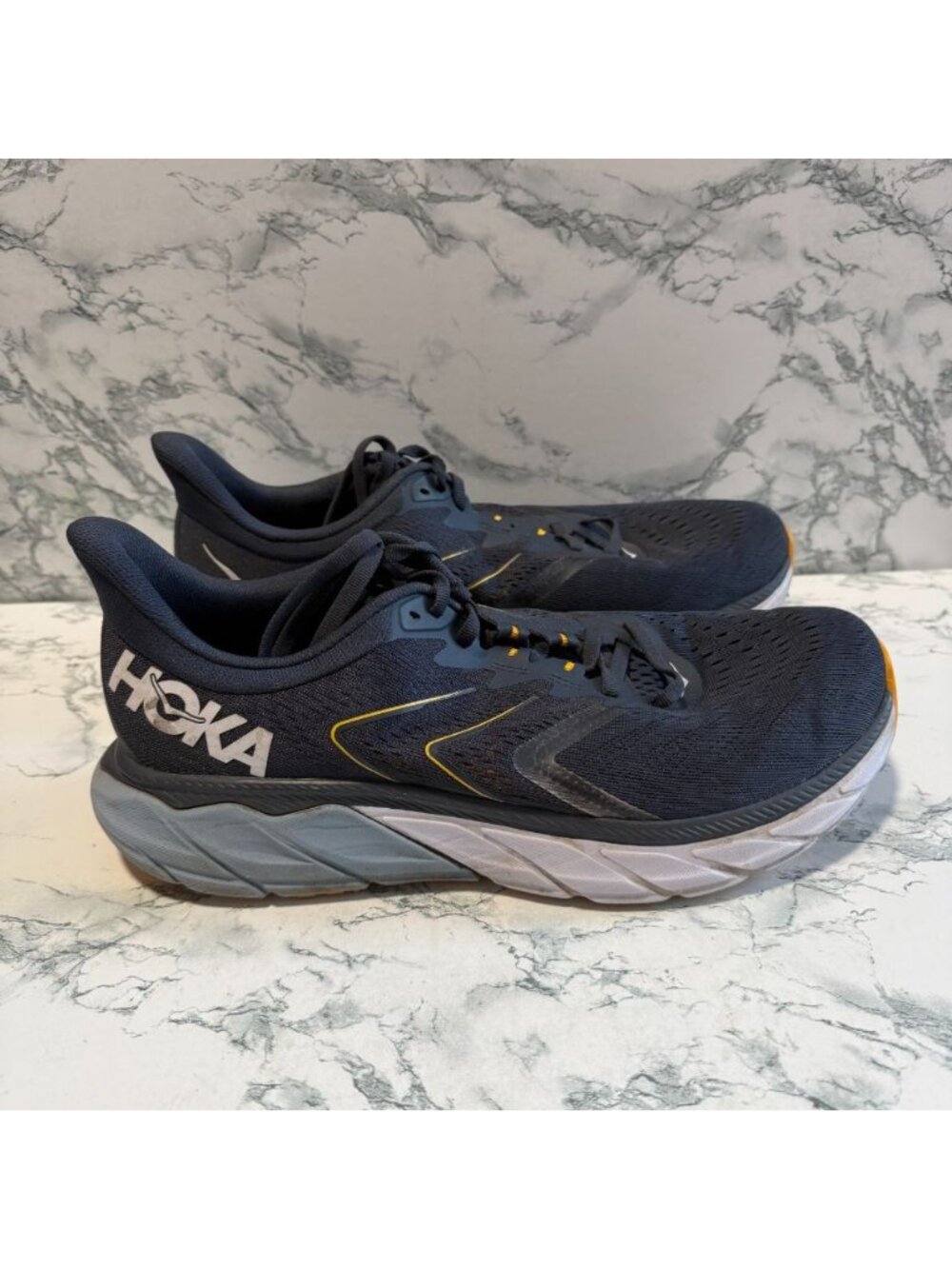 Hoka One One Men 10 2E Arahi 5 Shoe Running Sneaker Navy Blue Athletic Active